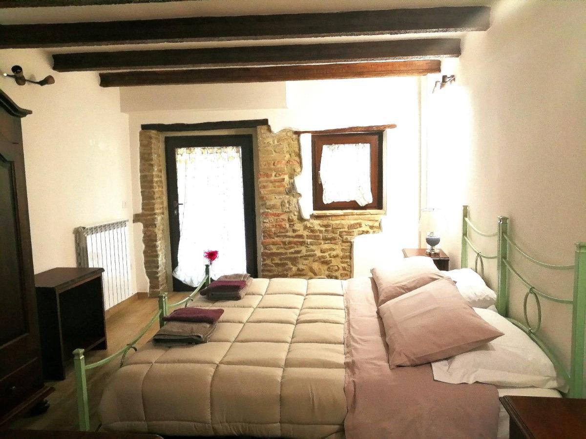 Отель A Casa Mia Читта-ди-Кастелло Экстерьер фото